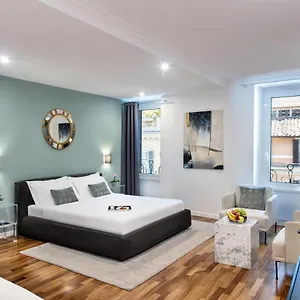 2* بيت ضيافة Fellini Design
